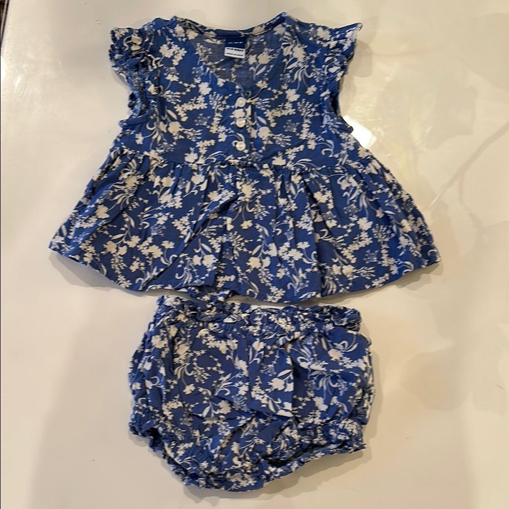 Old Navy Blue and White Matching Diaper Cover Set